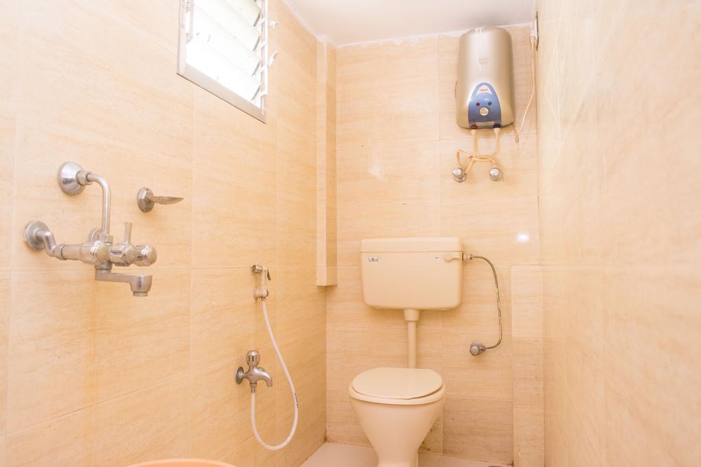New Metro Guest House Колката Екстериор снимка